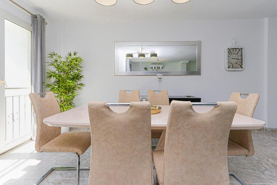 Presidential Suite Villamartin Plaza Av Brisas 67 Alicante Exteriör bild