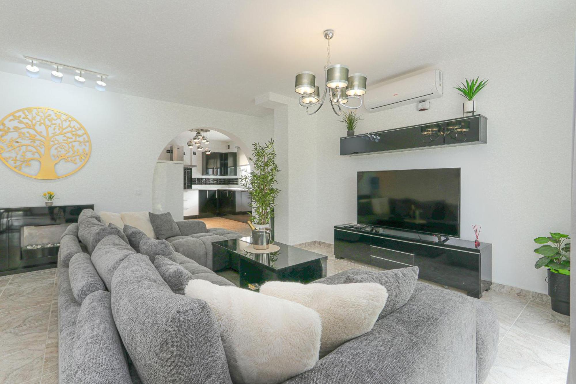 Presidential Suite Villamartin Plaza Av Brisas 67 Alicante Exteriör bild